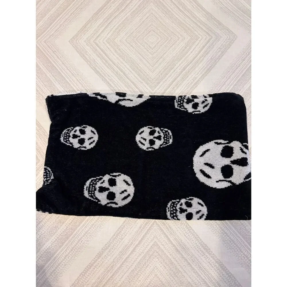 Salvage Sacs One-of-a-Kind Recycled Towel Clutch Bag Skull & Stripe NWT
